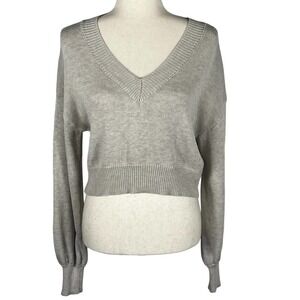 EMORY PARK V-NECK CROPPED SWEATER IN‎ GRAY PRE-OWNED WOMEN'S SIZE MEDIUM